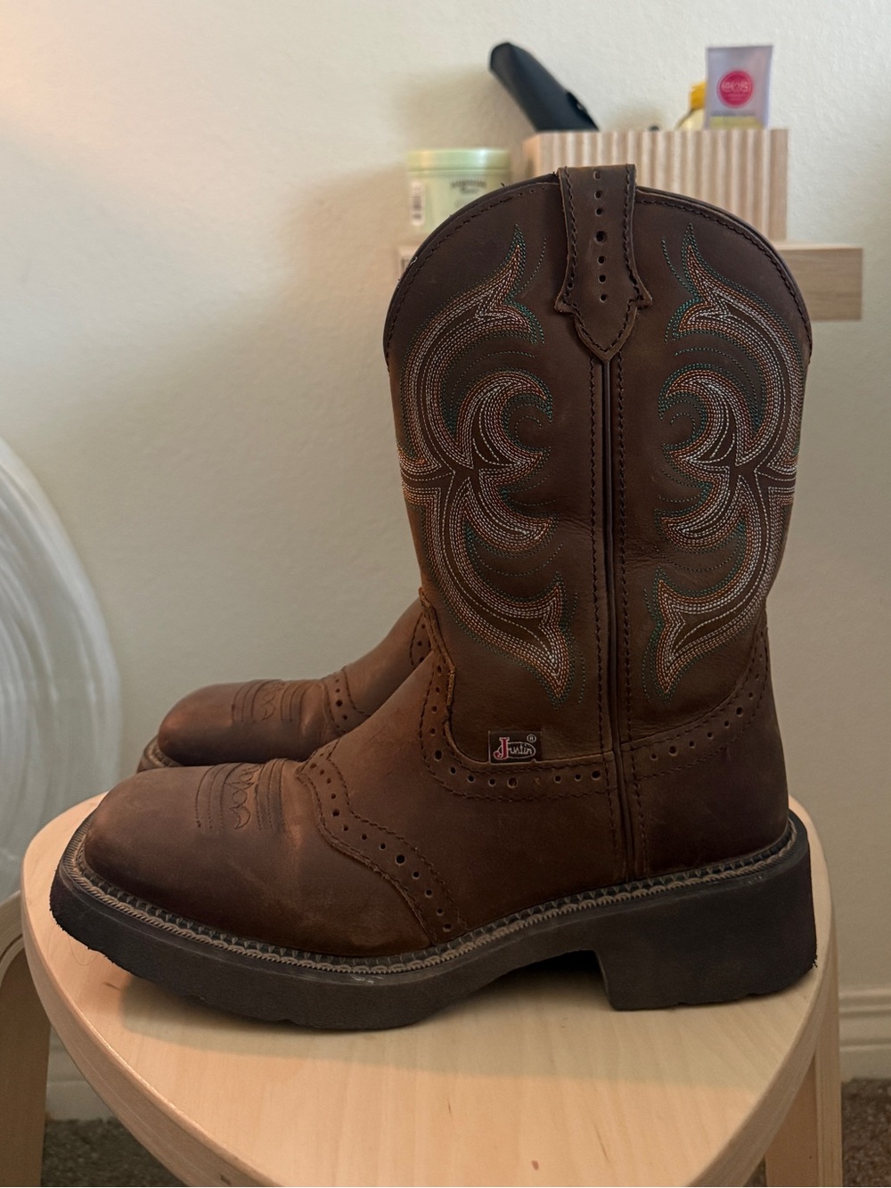Justin Boots Brown